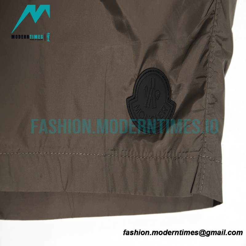 Moncler - White Leather Beach Shorts Pants Moncler - White Leather Beach Shorts Pants